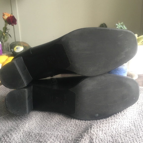 Via Spiga Vinson Block Heel Leather Ankle Boot - Picture 6 of 8